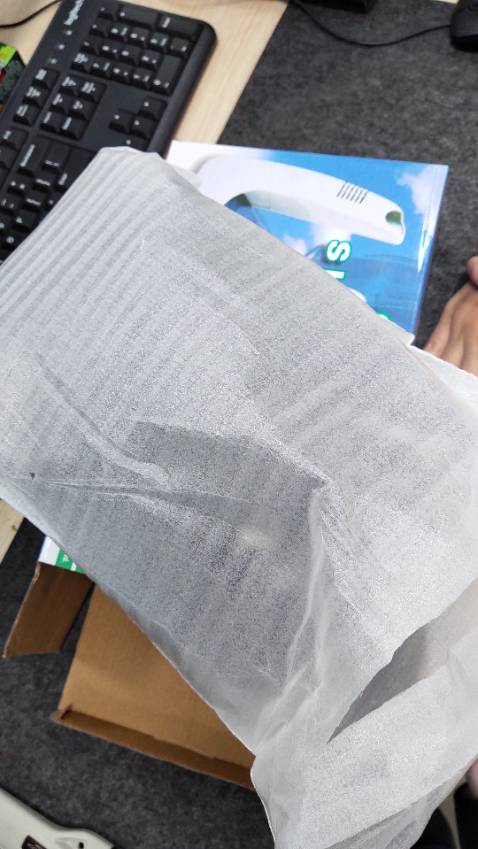 Giao hàng hơi lâu. Sản phẩm đóng gói đẹp và chắc chắn. Máy đẹp, cứng cáp. Chưa sử dụng nên chưa biết hiệu quản ntn.