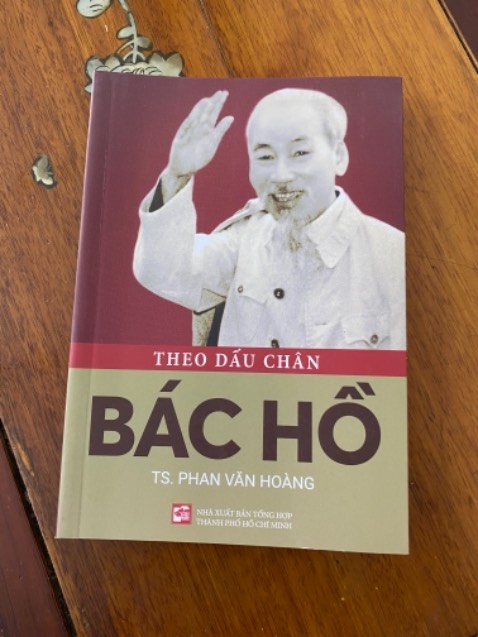 Giao hàng cực kì nhanh. Đóng gói sản phẩm rất tốt. Sản phẩm giống mô tả