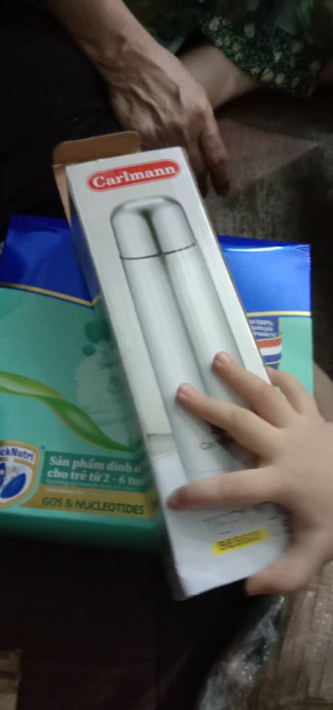 Hương vị thơm ngon hấp dẫn cho bé, giao nhanh, shipper thân thiện, được tặng bình đựng nước. Hài lòng Hương vị thơm ngon hấp dẫn cho bé, giao nhanh, shipper thân thiện, được tặng bình đựng nước. Hài lòng