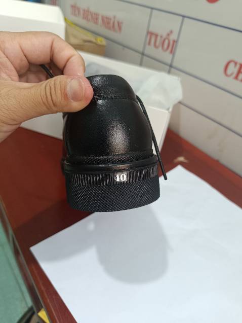 Giày đẹp, hoàng thiện rất tốt, tư vấn rất tận tình. Cảm ơn shop