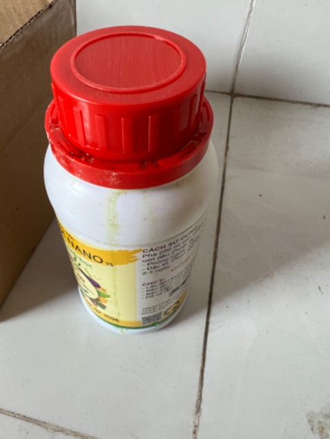 Sản phẩm đóng gói không cẩn thận, bị sì, đổ ra bao bì luôn, chất lượng để sử dụng xem sao!