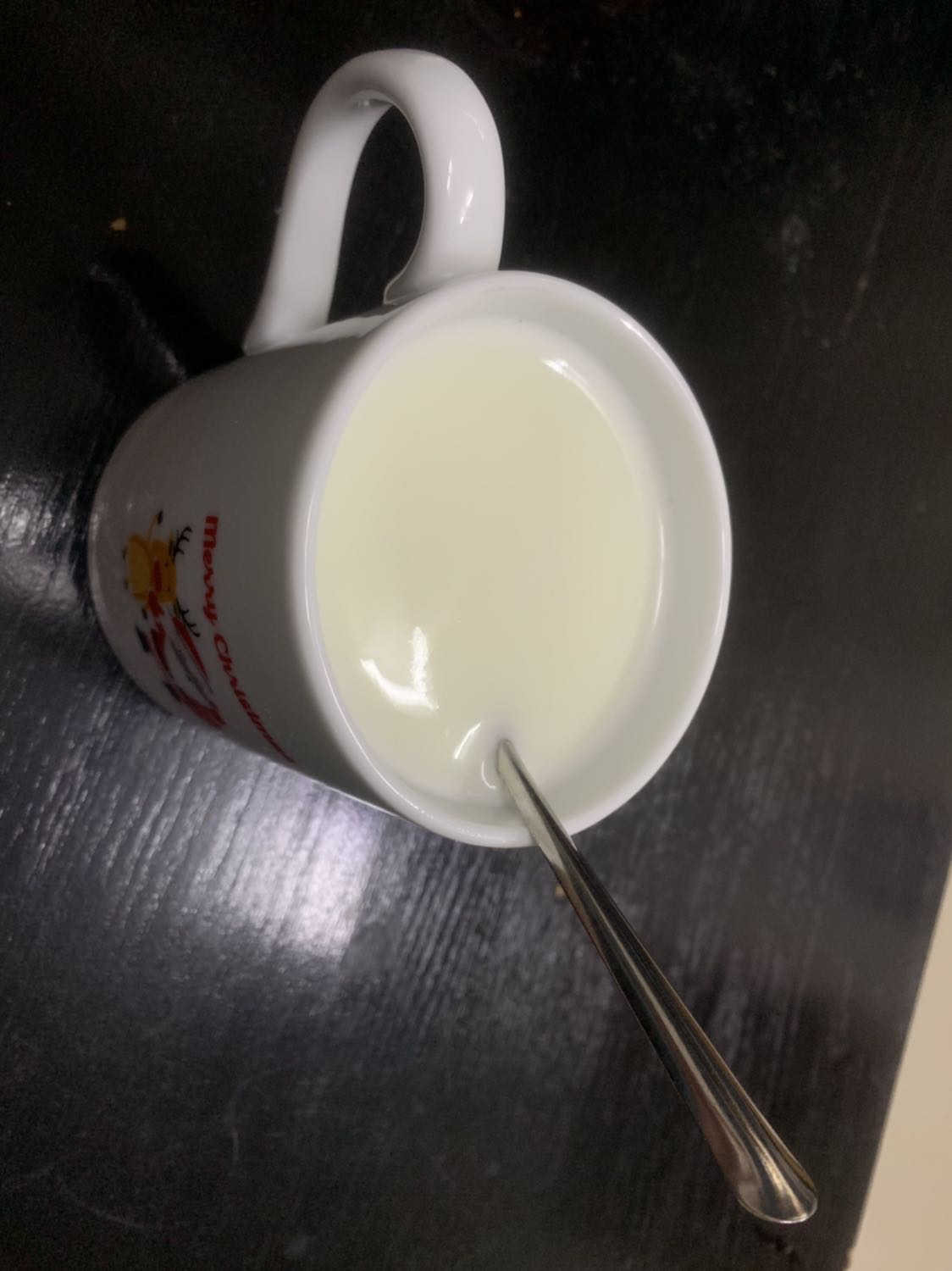 - Hàng mới sản xuất đầu năm 2020 nên đát còn dài.
- Bột mịn, thơm.
- Giá tiền phù hợp.
- Sữa không béo lắm, hơi loãng, nhưng giá như vậy thì không đòi hỏi thêm được.
- Mua 02 bịch nhưng gần hết 01 bịch vẫn chưa thấy gì khác, chắc phải uống tới 04 bịch xem sao. Mỗi lần mua 02 bịch thôi tránh bột hỏng khó đổi trả.