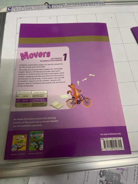 Sách giấy tốt , màu đẹp