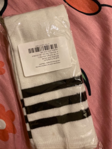 co giãn tốt, chất liệu tốt , ôm chân co giãn vừa phải để k dễ bị tuột