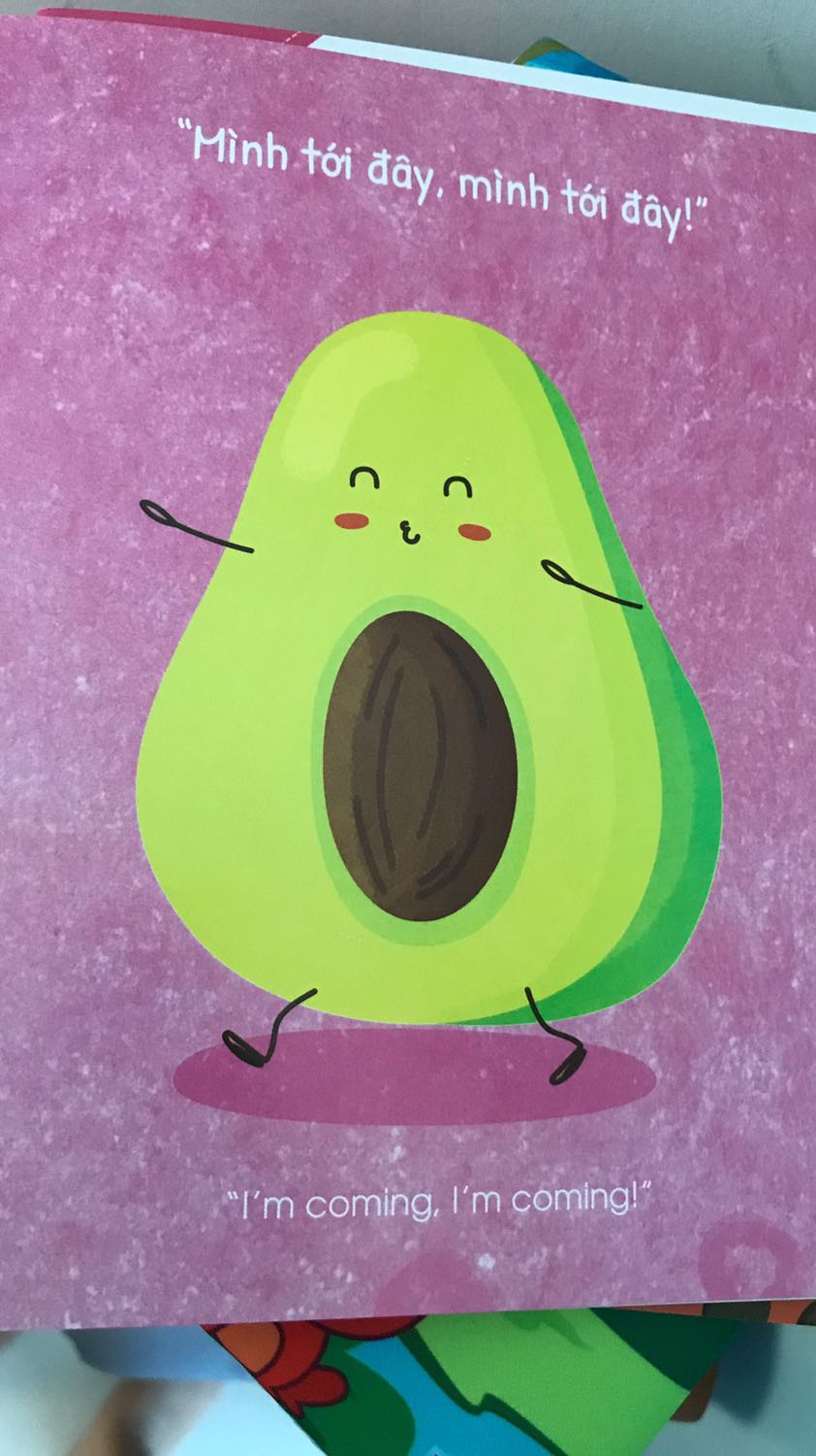 Truyện hay, màu sắc đẹp, giấy rất dày hạn chế bị rách khi bé cầm, xé.trẻ thích thú