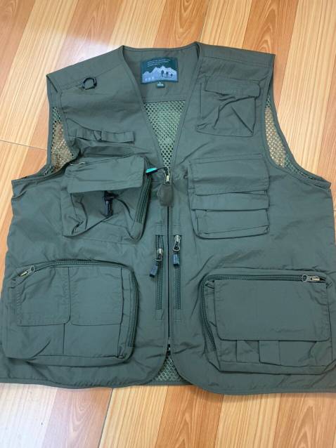 Đẹp lắm nhé. bố mình rất thích luôn. màu cũng đẹp mặc rất phong cách ngầu ngầu thời tiết này đẹp luôn. Đẹp lắm nhé. bố mình rất thích luôn. màu cũng đẹp mặc rất phong cách ngầu ngầu thời tiết này đẹp luôn.