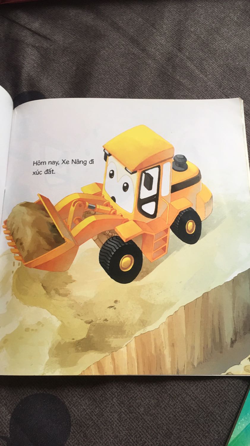 Bạn xe nâng dễ thương. Sách in màu sắc đẹp. Tươi sáng