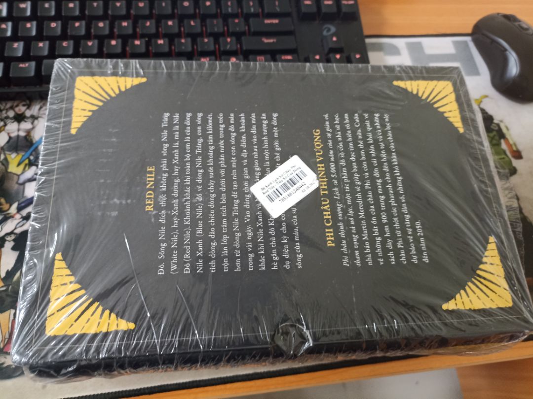 giao hàng nhanh , rất đẹp mắt , chất lượng sách rất tốt, không còn gì để trừ điểm nữa, bộ sách lịch về những miền đất khác lạ đáng để xem