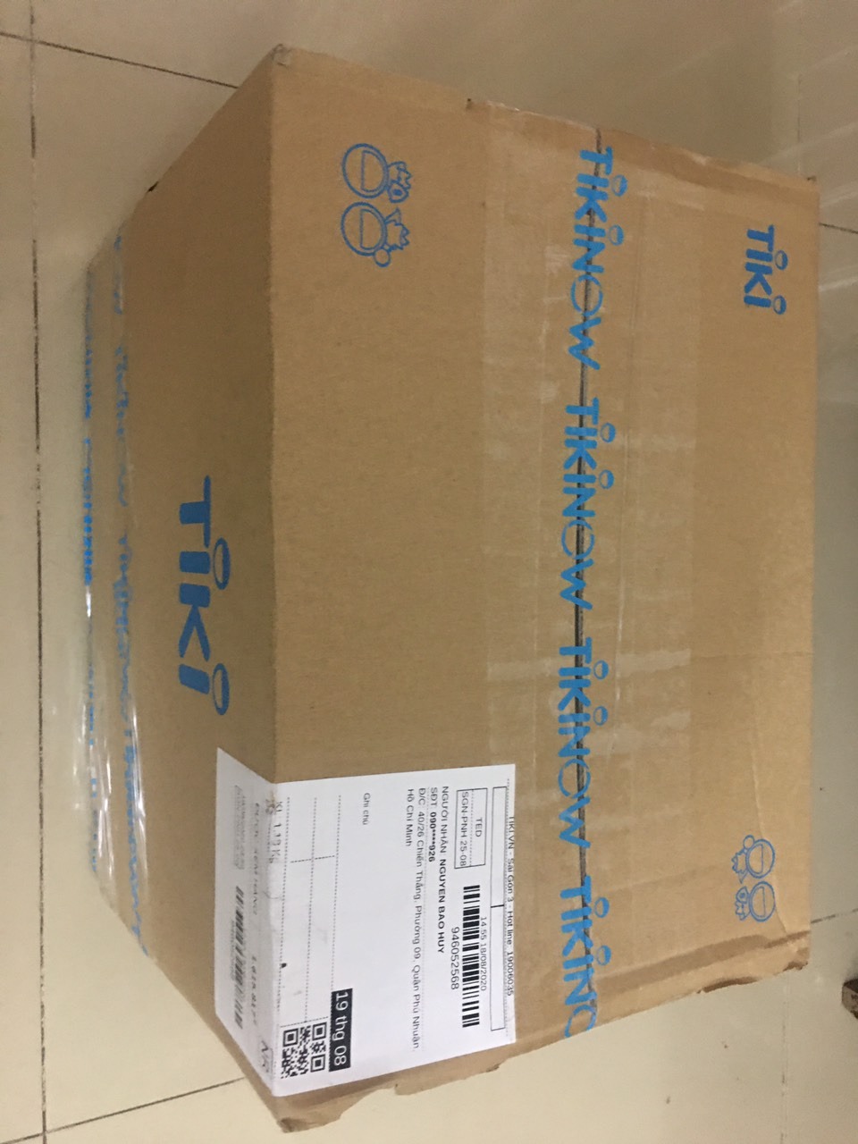 Tranh thủ Tiki giảm giá, mua kèm thêm 1 số sản phẩm khác. Rất ưng ý. Giao hàng cực nhanh (dù mình không sử dụng dịch vụ TikiNow). Chỉ 1 ngày là có hàng.