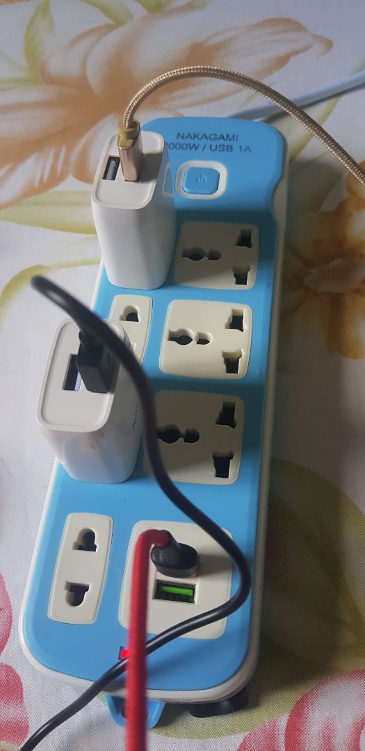 Mình nhận xét về đơn vị vận chuyển. Mình ở "tỉnh" Củ Chi  thuộc TPHCM. Khoảng hơn 1 tháng nay, từ khi hết giãn cách, mình đặt 10 đơn thì đủ 9 đơn "bị" Tiki gán cho Ship60 vận chuyển. Và ko có 1 đơn nào giao sớm hơn dự kiến như 90% đơn trước đây mình mua ở Tiki; gần như tất cả đều dậm chân tại chỗ tại khâu "Đơn vị vận chuyển lấy hàng thành công" (muốn hủy cũng ko hủy đơn được ngay) và cứ thế ngâm hàng cho hết ngày và trễ hạn dự kiến. Có lẻ Ship60 là đơn vị mới nên rẻ hơn nên Tiki đều gán qua Ship60. 1 sao cho Ship60 và âm sao cho Tiki. Hy vọng đánh giá có chút tác động nào đến nhà bán hàng để ý kiến với Tiki.