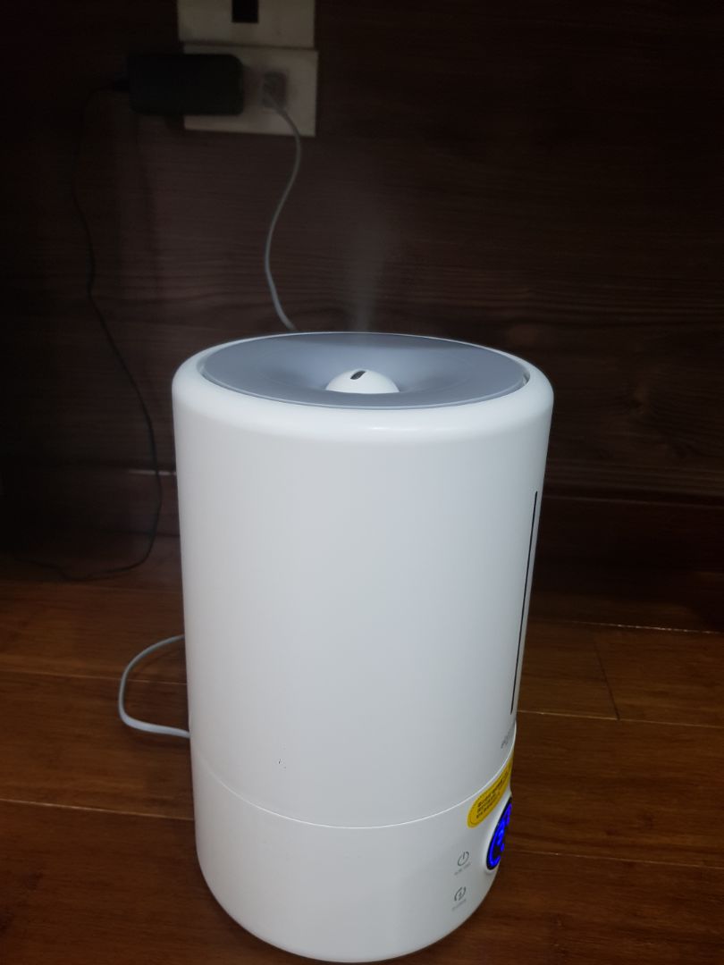 Máy chạy êm, đầy đủ tính năng, giá cả phải chăng so với những gì máy đem lại. Độ bền thì không biết thế nào, cần thời gian kiểm chứng! Máy chạy êm, đầy đủ tính năng, giá cả phải chăng so với những gì máy đem lại. Độ bền thì không biết thế nào, cần thời gian kiểm chứng!