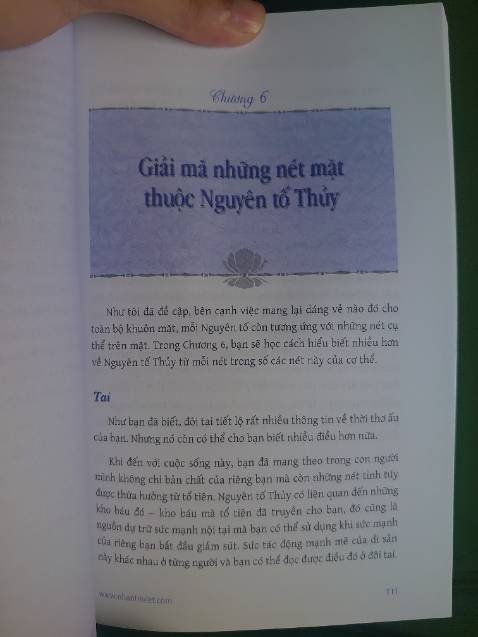 Sách bị quăn góc. Còn nội dung để mình chụp cho các b tham khảo nhé.