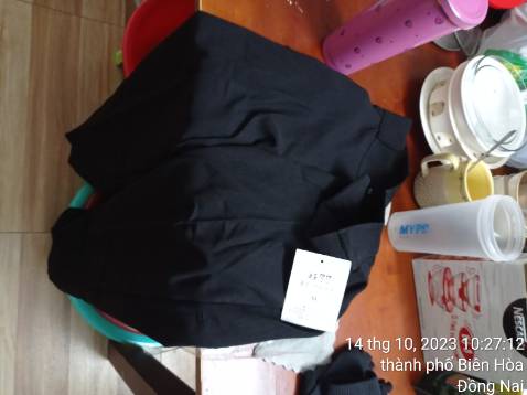 Mình đặt 2 cái sao gửi có 1 cái vậy shop