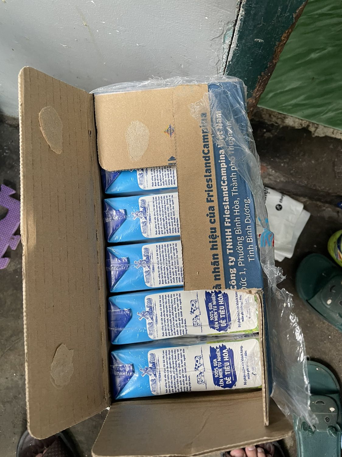 Sữa ngon bé rất thích. Lần sau sẽ ủng hộ tiếp, ship khá nhanh. Tối đặt sáng sớm mai đã giao mình ở HCM