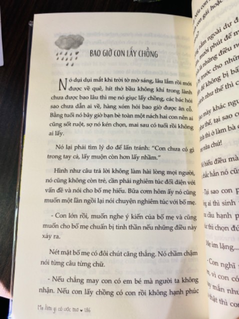 Truyện ngắn tản văn, 3-4 trang, dễ đọc