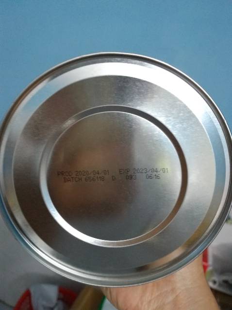 Mua hàng tháng 11/2021 mà giao sản phẩm ngày sản xuất tháng 04/2020. Vậy là hàng tồn kho hơn 18 tháng, ko biết điều kiện bảo quản sản phẩm có đảm bảo ko. Ít nhất sản xuất tháng 01/2021 còn chấp nhận được. Bán hàng vậy ko có tâm.