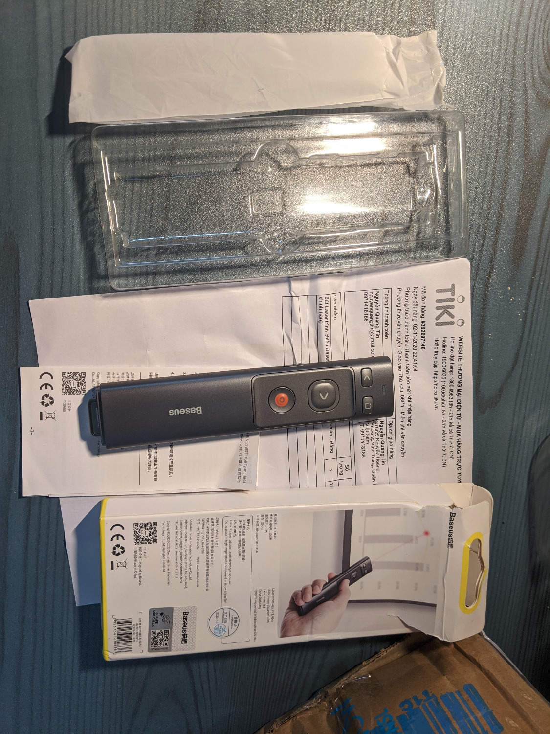 Tôi mua và nhận hàng vào ngày 6/11/2020. Sản phẩm có hình dạng như mô tả nhưng không có chức năng nào hoạt động. Laser hoặc các nút bên trong. Ngày 7/11 tôi gọi xin đổi trả sản phẩm. Ngày 8/11/2020 Tiki nhận hàng để kiểm tra. Hôm nay 17/11/2020 họ gửi trả lại sản phẩm y như cũ với package nhàu và móp méo. Tôi không biết là bên bán hàng có kiểm tra lại sản phẩm không hay chỉ làm cho vui. Thật là tốn thời gian.