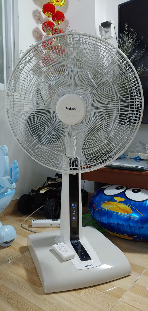 Quạt đẹp, cánh rất lớn, mát rượi, hàng ok, giao cực nhanh và cẩn thận