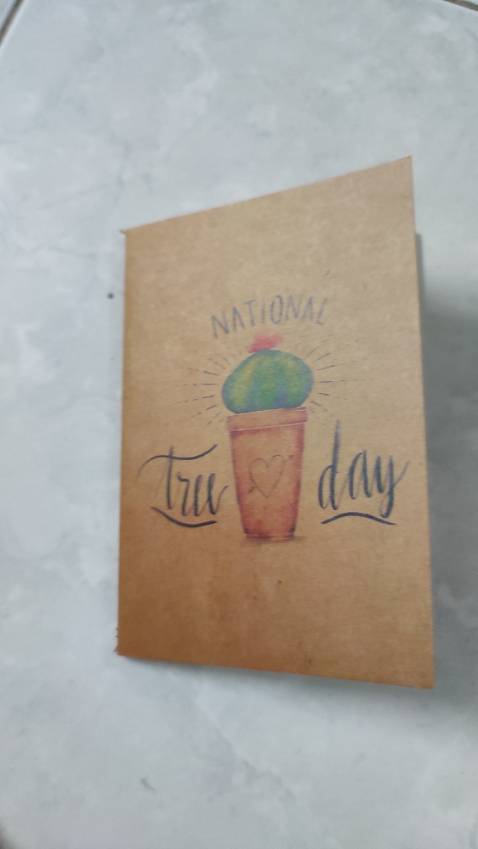 Sách mới,còn bọc nylon,nội dung thì khỏi phải bàn,được tặng kèm 1 cuốn sổ tay bé bé xinh xinh,hoàn toàn hài lòng