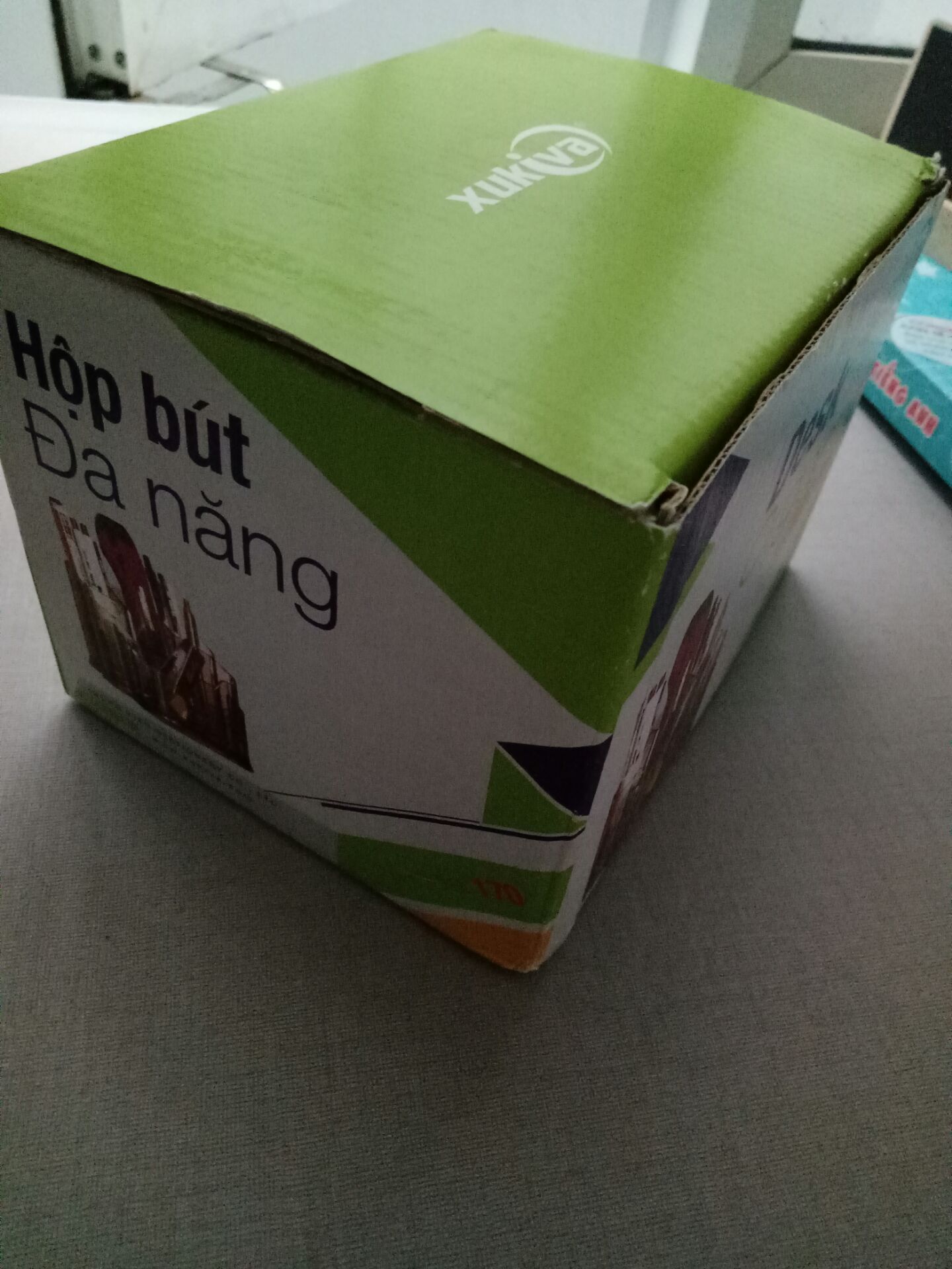 rất thích khâu giao hàng đóng gói của tiki, bao giờ mua đồ cũng yên tâm. 
Sản phẩm ổn, y như hình. ? 
Có điều giao ngẫu nhiên không được đúng màu mình muốn nên hơi buồn, mong sp sau này được chọn màu