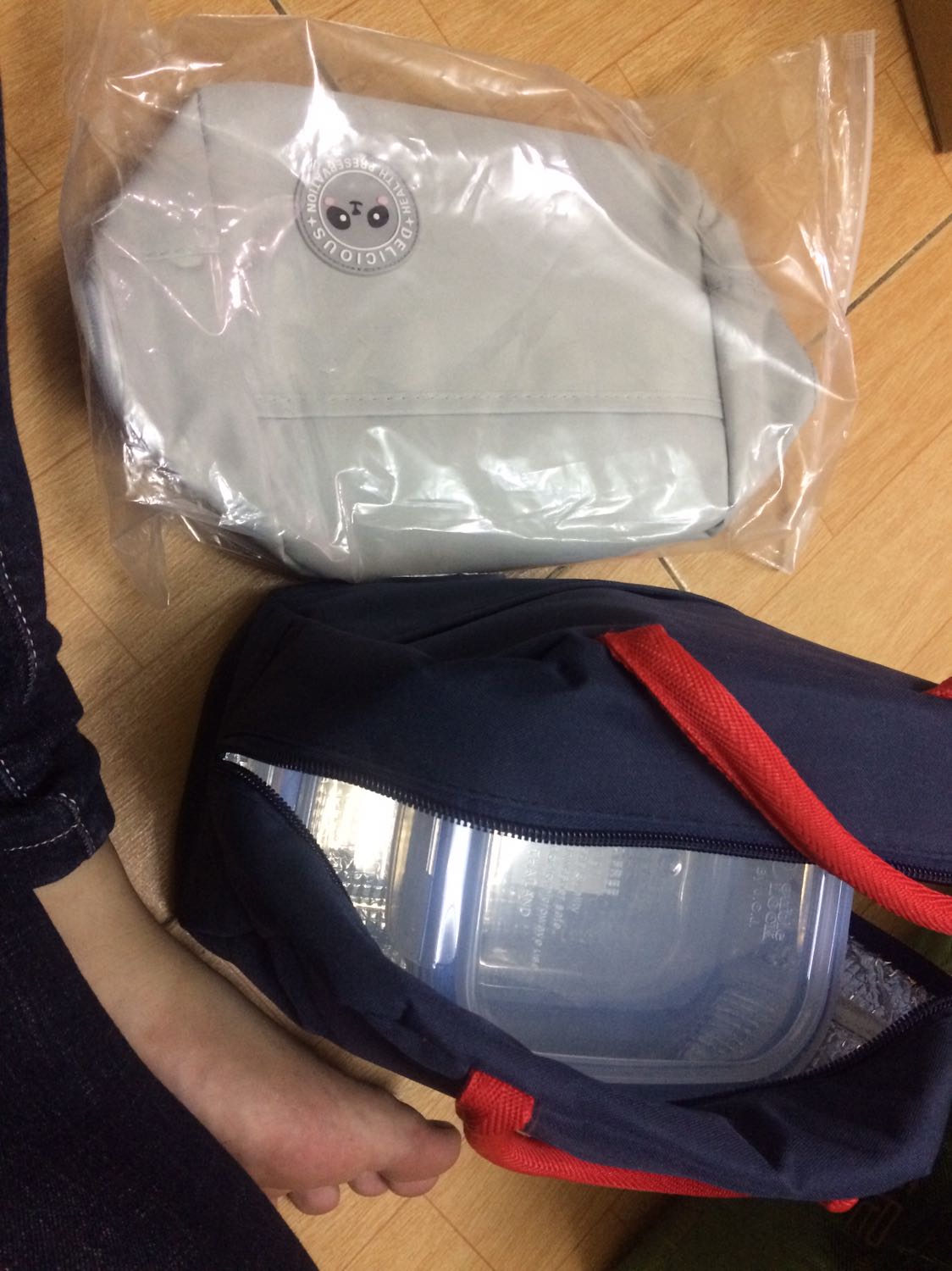 Theo cảm nghĩ của bản thân thì thấy đủ dùng với nhu cầu sử dụng, ổn trong tầm giá,... vừa mới lấy về nên không dám nhận xét nhiều, tạm cho 4sao