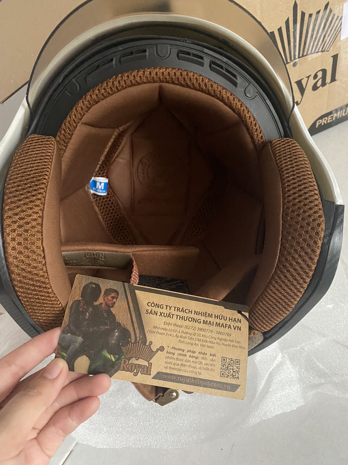 Giao Hàng đi tỉnh nhưng rất nhanh luôn, hàng chất lượng ạ , đóng gói kỹ , tks shop