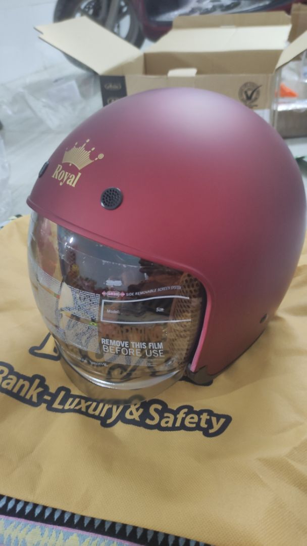 Giao nhanh, nón đẹp chắc chắn , rất ưng ý và hài lòng 👍