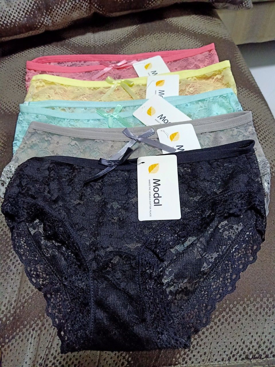 Mặc không vừa, không có độ co giản