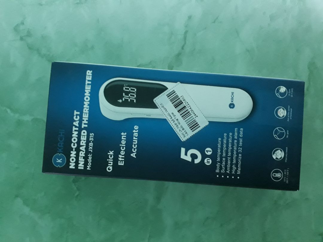 Thiết kế nhỏ gọn, cầm vừa tay. Thiết bị rất dễ sử dụng, đo nhiệt độ tương đối ổn. Kiểu dáng cũng khá đẹp và chắc chắn. Thiết kế nhỏ gọn, cầm vừa tay. Thiết bị rất dễ sử dụng, đo nhiệt độ tương đối ổn. Kiểu dáng cũng khá đẹp và chắc chắn.