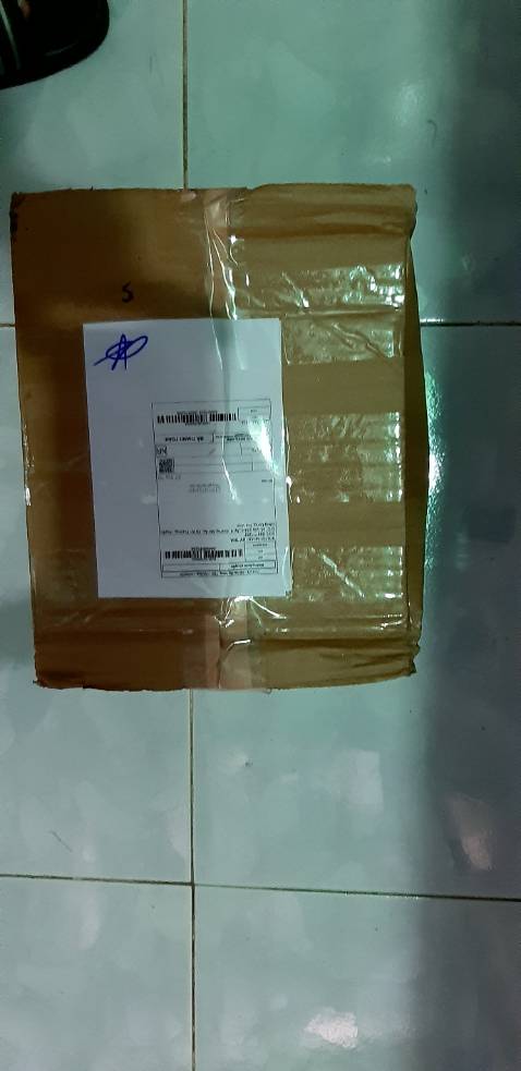 Giao đúng hàng, hộp có 40 tuýp nhỏ, chưa sử dụng nên chưa biết hiệu quả. Giao hàng nhanh.