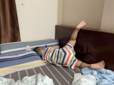 Hàng giao nhanh, đóng gói cần thận, chất lượng tốt. Sản phẩm đáng mua.