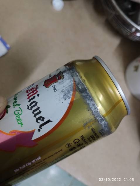 Đã mua sản phẩm rất nhiều lần, 2 lần gần nhất: vỏ thùng nguyên vẹn nhưng *** bia bên trong bị quẹt mòn ra bột nhôm đen xì, Tiki cần xem xét ngay uy tín của thương hiệu San Miguel!
Mình không hài lòng chút nào!