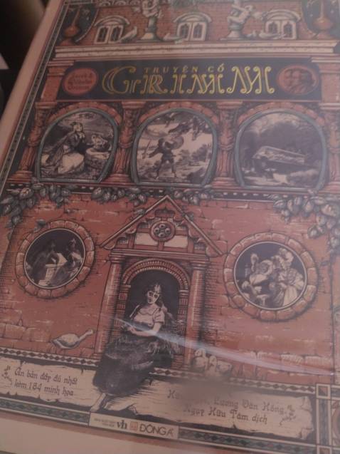 Giao hàng nhanh hơn dự kiến, sách còn nguyên seal, nhưng vận chuyển không cẩn thận bị cong bìa, không hài lòng lắm , cho 3 sao