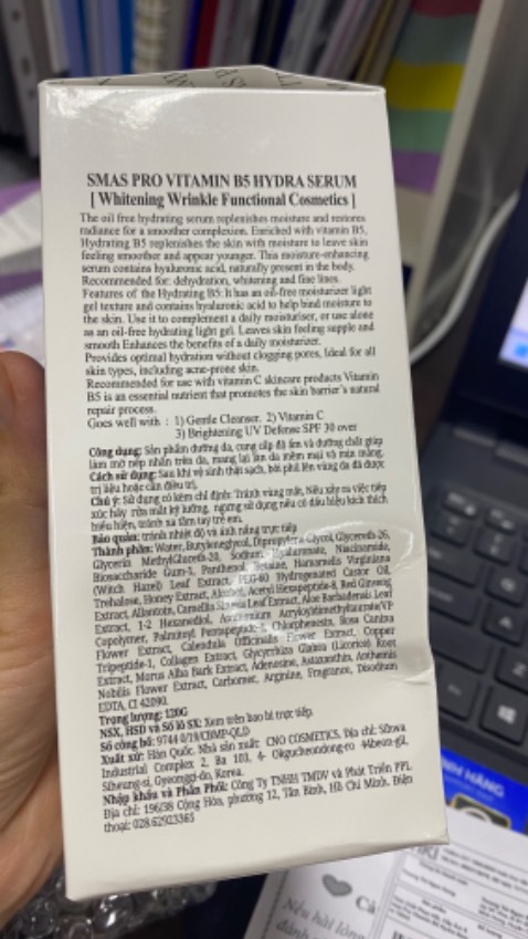 Đóng gói cẩn thận
Mà thấy cái label tiếng Việt, QR quét ko đc tự nhiên hoang mang ghê.
Ko biết có chính hãng ko 😒