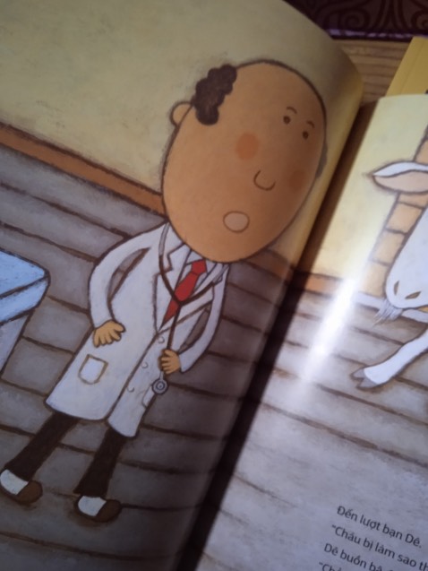 ehon bên này chuẩn nhật luôn ạ, đã mua nhiều bên nhưng vẫn thích bên này nhất