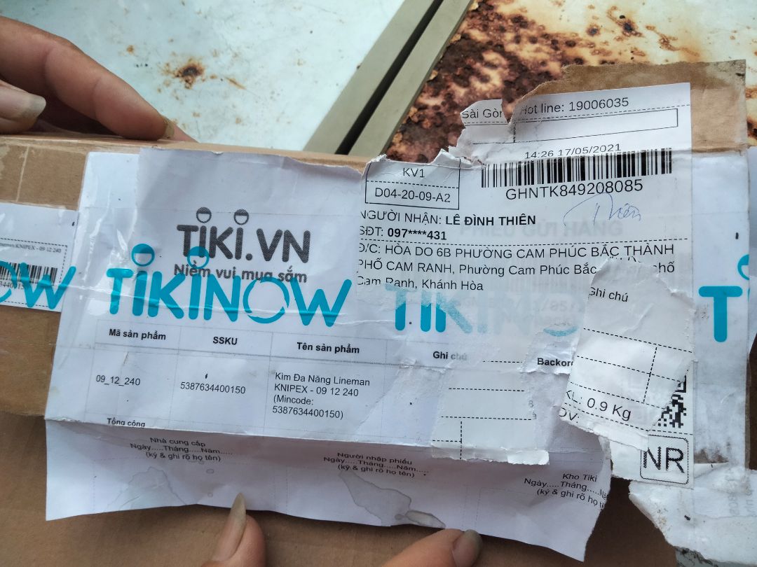 hàng lỗi,giao hàng ko có bao bì