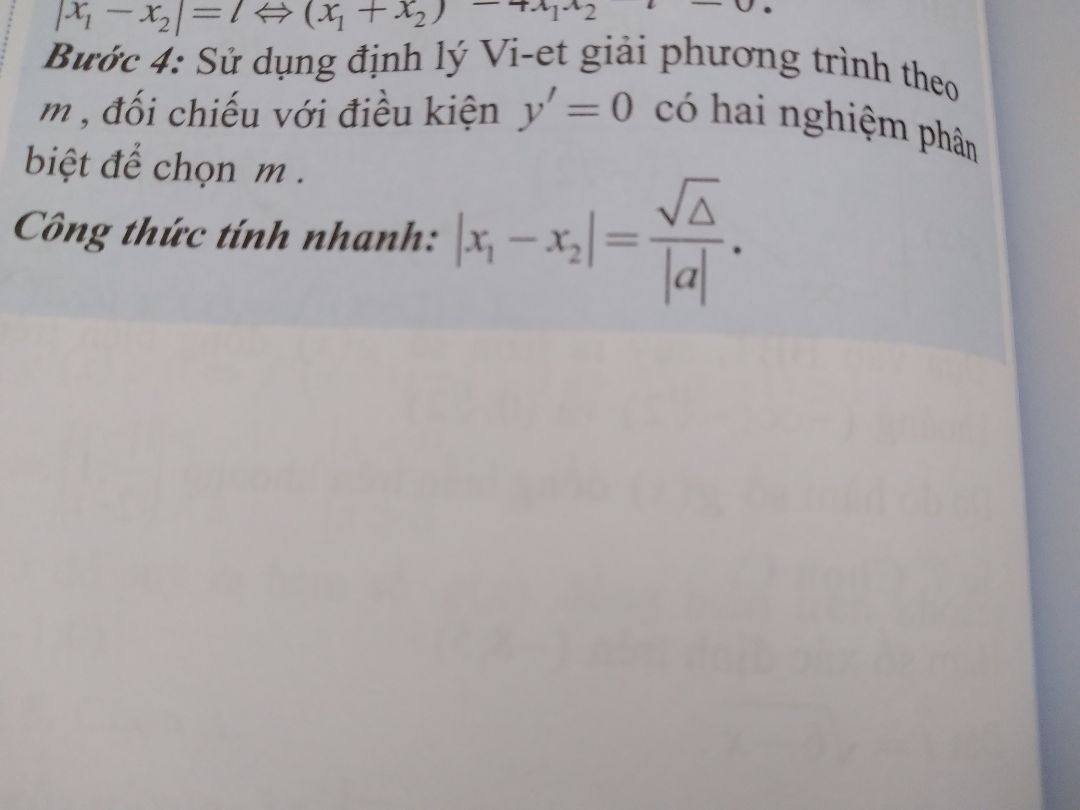 Phần lý thuyết hơi khó hiểu và khá ít nếu chỉ mua sách về tự học, tuy nhiên có nhiều bài tập, lời giải đầy đủ, có công thức tính nhanh.
Sách đẹp, siêu to, giao cũng khá nhanh.