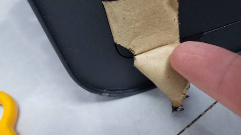 Sản phẩm OK nhưng giao hàng tệ quá. Móp, xước, chậm ...