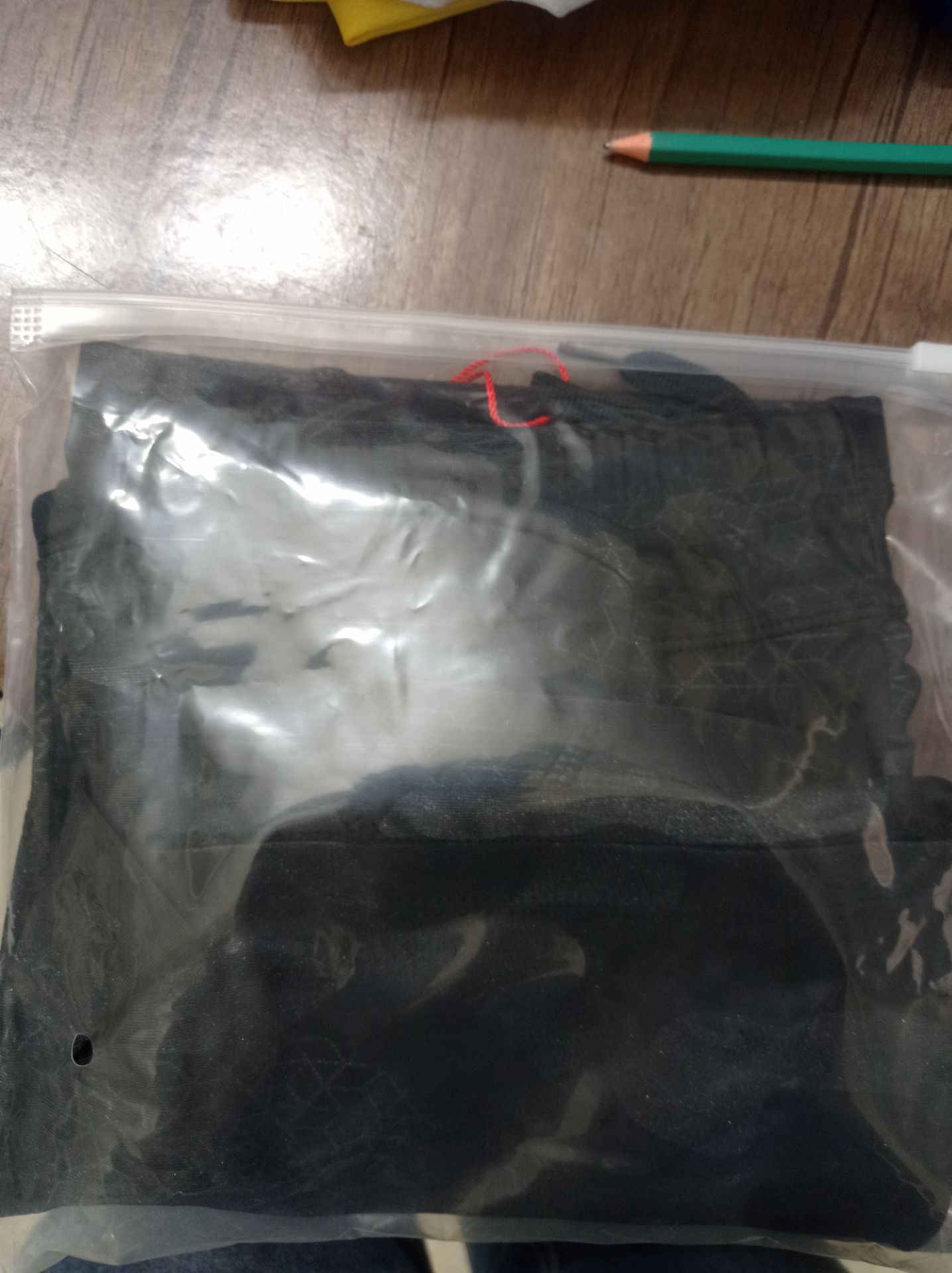 Quần co dãn rất tốt ! Shop đóng gói chắc chắn