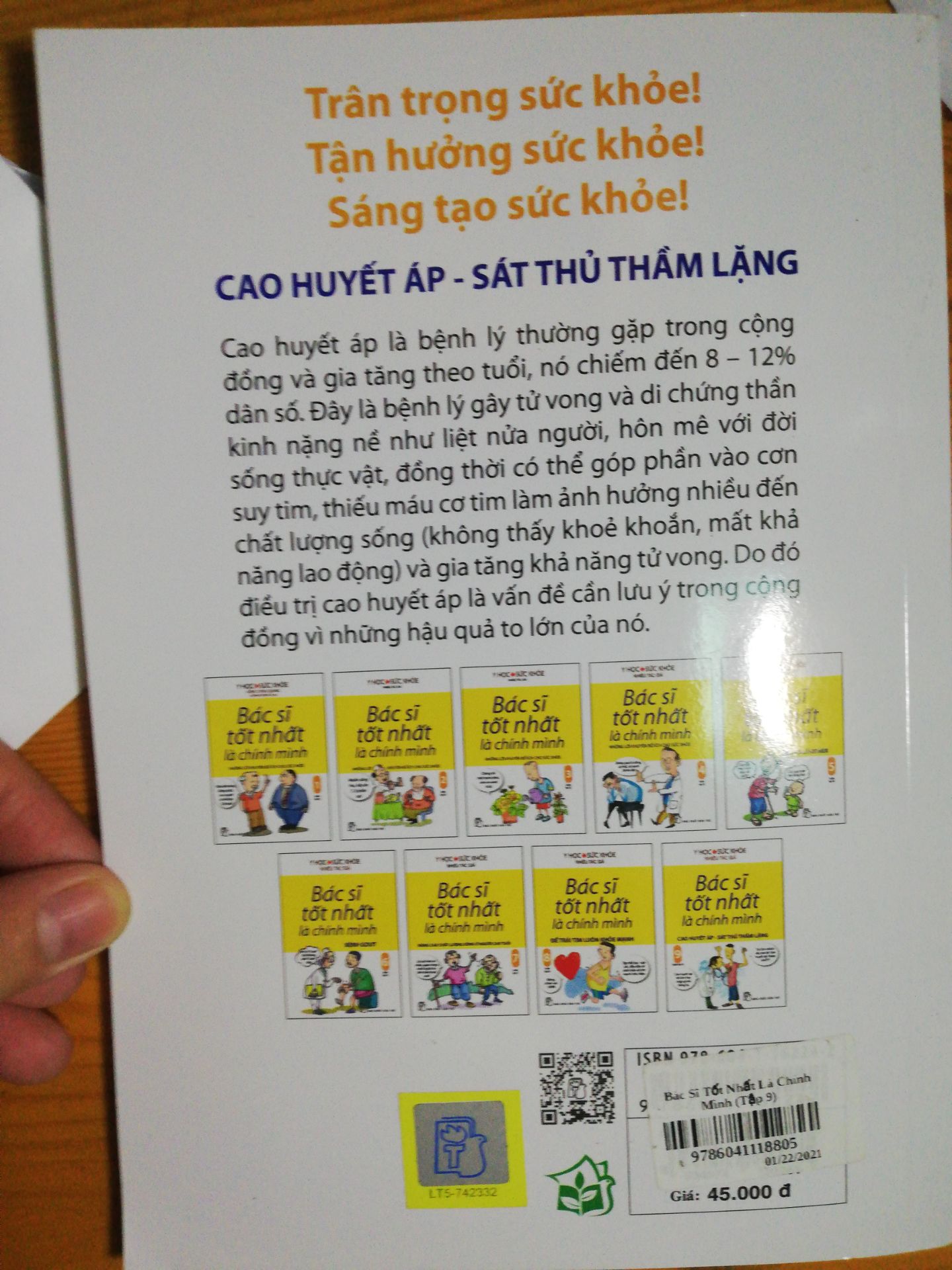 Giao hàng nhanh, sách vẫn còn mới đọc rất hay sát với thữ tế đỡ gây bùn ngủ hơn tập 5 nhưng sách vẫn chưa nói về cách giúp đỡ những người xảy ra đột quỵ như thế nào