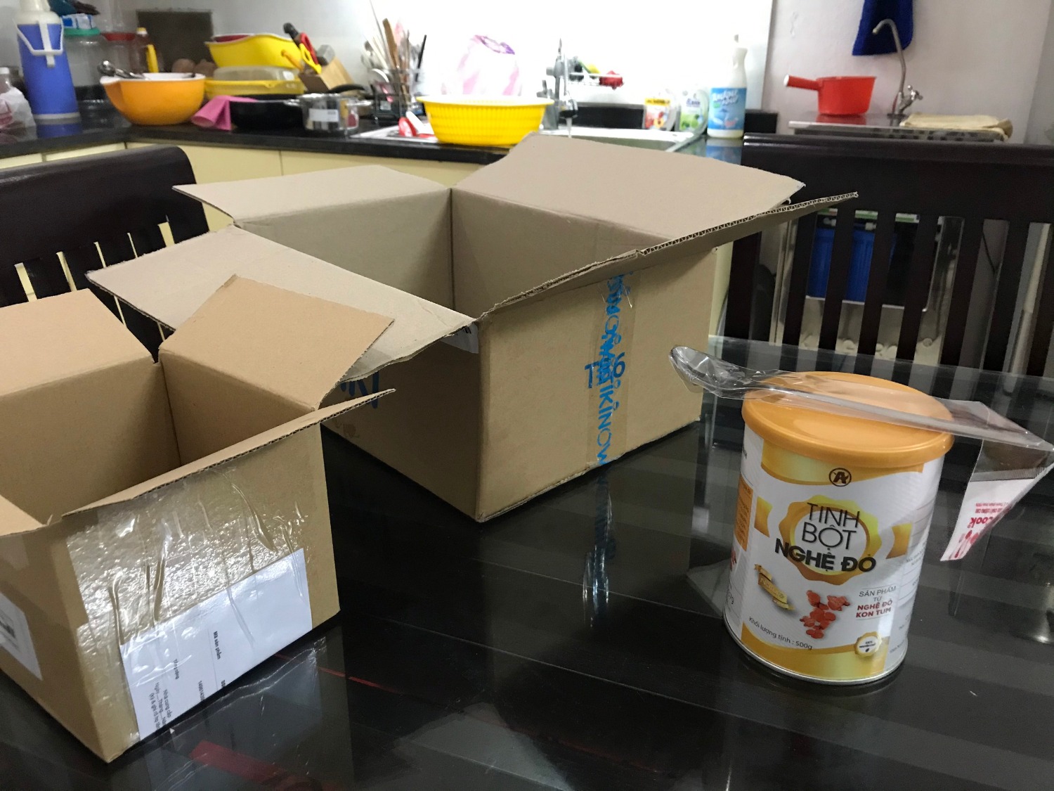 Tôi đã nhận được Tinh bột nghệ đỏ An Bình. Hàng được đóng gói cẩn thận mà bột nghệ vừa mới sản xuất ngày 20/04/2020 luôn nên hạn sử dụng còn rất xa. À mà còn được tặng thìa inox nữa. Bột màu vàng rất đẹp và thơm. Tôi là người rất khó uống thuốc mà còn uống được bột nghệ An Bình à nha. Tôi rất hài lòng và đã giới thiệu cho đồng nghiệp dùng nữa. Tôi đã nhận được Tinh bột nghệ đỏ An Bình. Hàng được đóng gói cẩn thận mà bột nghệ vừa mới sản xuất ngày 20/04/2020 luôn nên hạn sử dụng còn rất xa. À mà còn được tặng thìa inox nữa. Bột màu vàng rất đẹp và thơm. Tôi là người rất khó uống thuốc mà còn uống được bột nghệ An Bình à nha. Tôi rất hài lòng và đã giới thiệu cho đồng nghiệp dùng nữa.