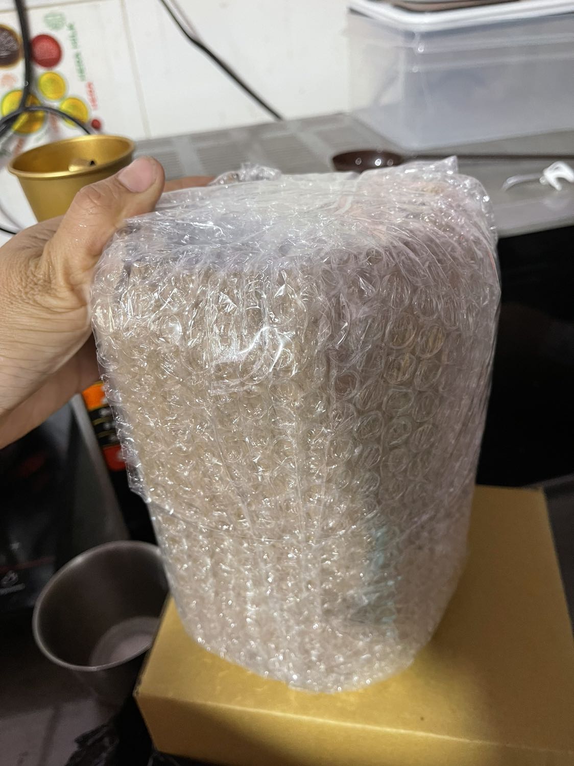 Hàng có rất nhanh
Shop đongs gói cực kì có tâm và chu đáo
Rất hài lòng với cách làm việc bên shop nhé
Sữa còn nguyên tem, date còn xa 11/2023
Sẽ ủng hộ tiếp 👍