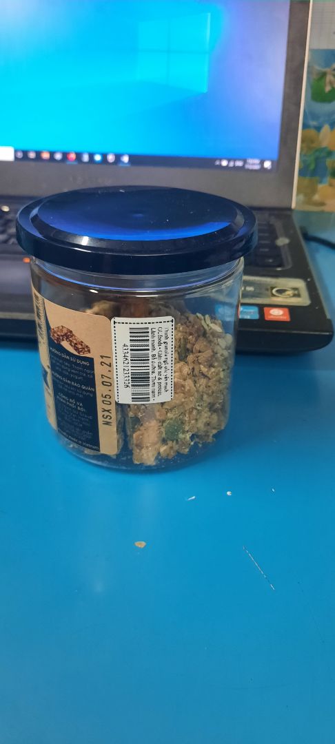 tiki giao hàng rất nhanh, đóng gói cẩn thận, sp date mới. Chưa dùng nên không biết chất lượng thế nào nhưng rất hài lòng về sp đã mua.