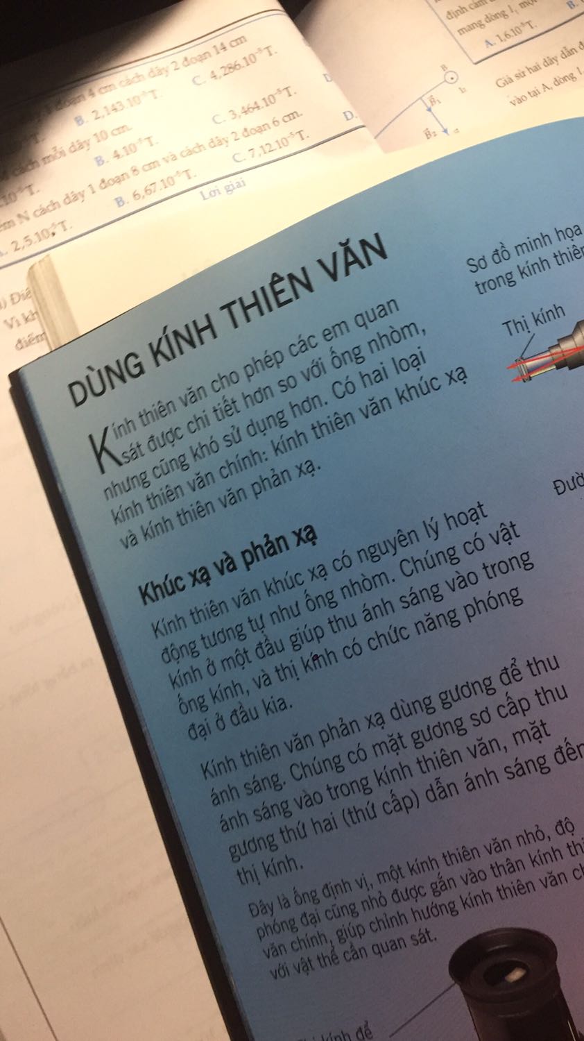 Giao nhanh, sách đẹp, giấy đẹp mỗi tội sách chỉ dành cho hs c1 thôi mn ạ. Mình tưởng hay ho gì mua về chán lắm ?