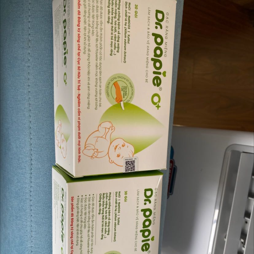 Đóng gói cẩn thận, hàng nguyên vẫn còn tem. Chưa sd nên chưa biết chất lượng ntn nhưng mua chính hãng nên khá yên tâm