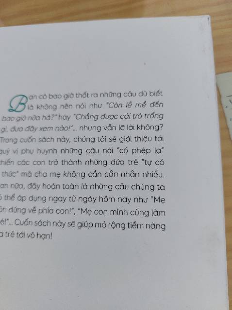 Sách mới mua nhưng đã bẩn cả bìa trước lẫn sau, ko được gói bọc kiến. Nội dung 1 chủ đề hơi ngắn