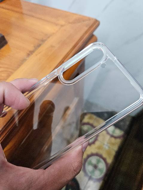 Dây không phải hàng Nillkin chính hãng, hộp Nillkin nhưng ốp là hãng không tên tuổi