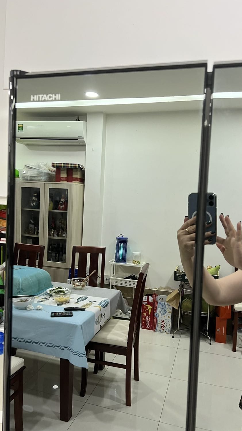 Mình cần kỷ thuật đên skieemr tra liền cái tủ lạnh , vi 2 cánh tủ lệch nhau