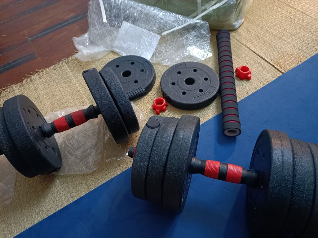 shop giao nhầm miếng tạ đáng lẽ 4 cái 1.5 mà thành 3 cái 1.5 và 1 cái 1.25 trong khi mình có nhắn từ trc hỏi nếu sản phẩm lỗi có thể đổi trả k để nhắc shop giao cẩn thận đừng lỗi để ko phải đổi trả mà shop vẫn giao lỗi