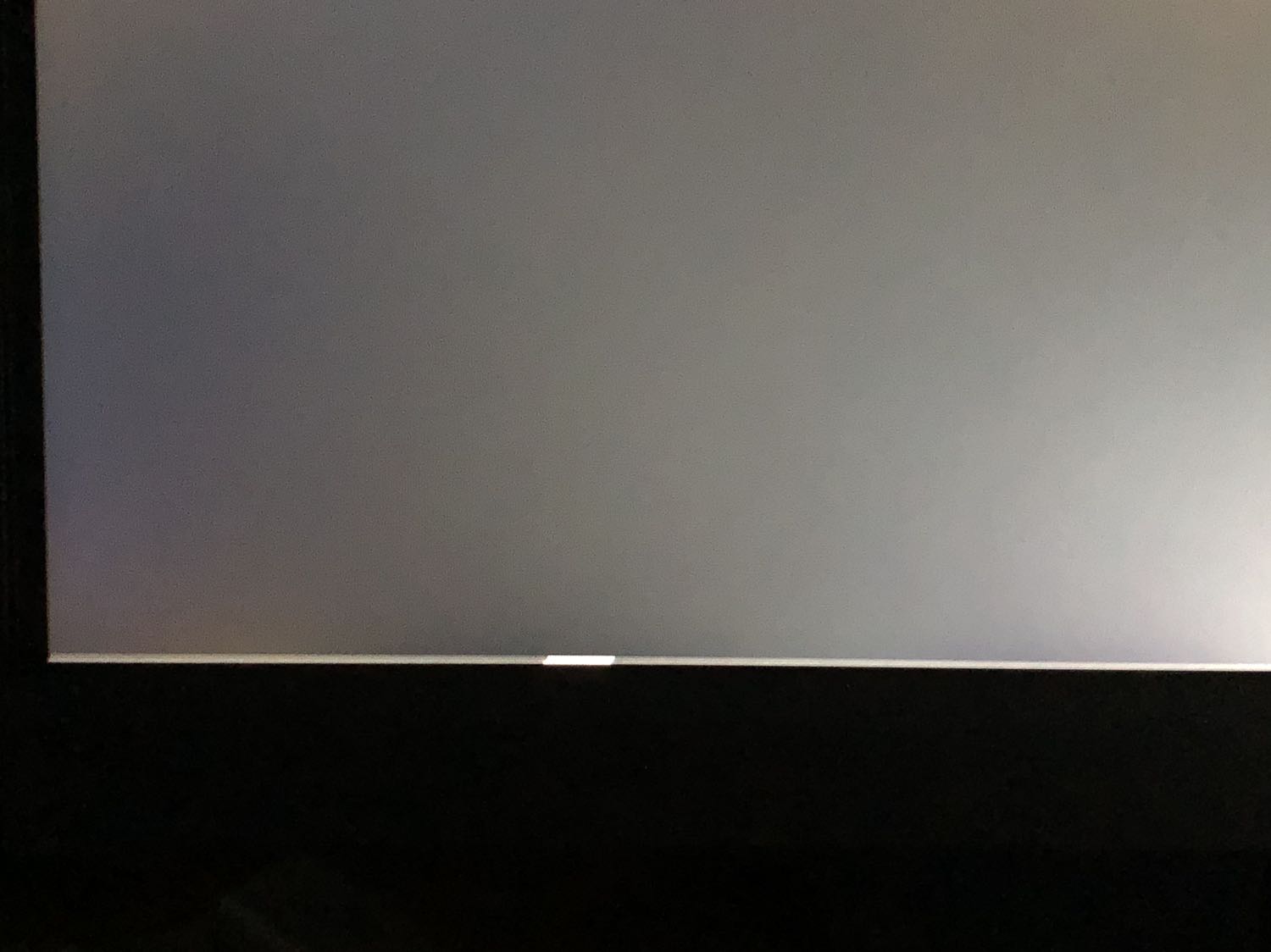 Mình vừa nhận đc màn hình chiều nay từ shop. Giờ mở lên xem thì có ngay cái gạch này, lại còn hở sáng khủng khiếp. Vui lòng xử lý giùm mình.
Chờ từ 6/11 tới giờ 4 ngày mà ko thấy 1 phản hồi nào từ shop. Chán cho lên 5* để shop vừa lòng. Mình vừa nhận đc màn hình chiều nay từ shop. Giờ mở lên xem thì có ngay cái gạch này, lại còn hở sáng khủng khiếp. Vui lòng xử lý giùm mình.
Chờ từ 6/11 tới giờ 4 ngày mà ko thấy 1 phản hồi nào từ shop. Chán cho lên 5* để shop vừa lòng.